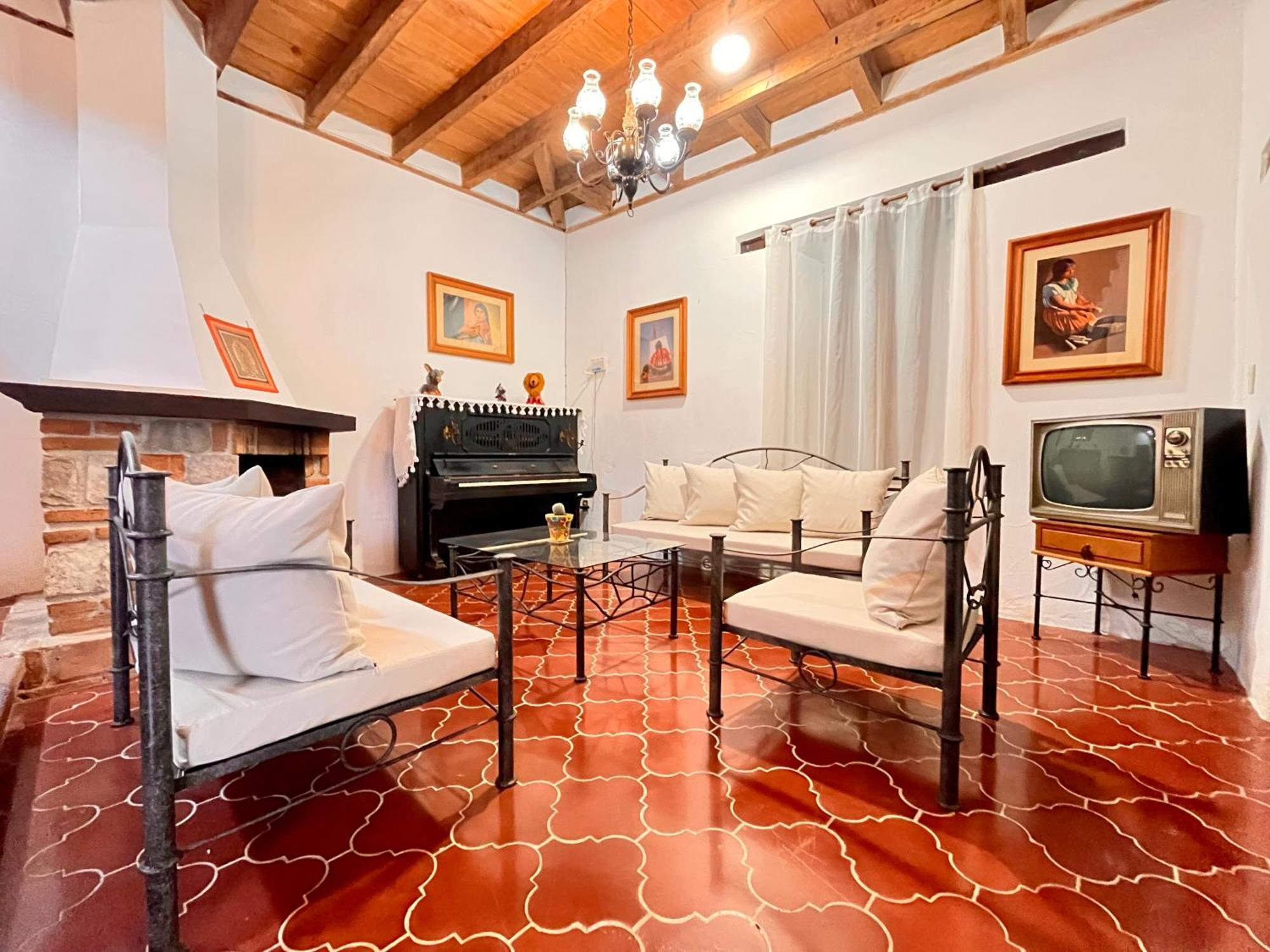 Hotel Ocho Barrios San Cristóbal de Las Casas Esterno foto